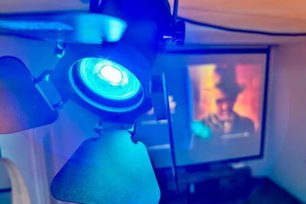 شقة Modern & Stilvoll Mit Kino - Wii إسن المظهر الخارجي الصورة